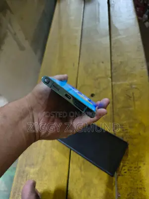 Samsung Galaxy S22 Ultra 8/128 (ব্যবহৃত)