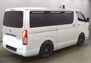Toyota Hiace SUPER GL LED 2DR PWR 2022