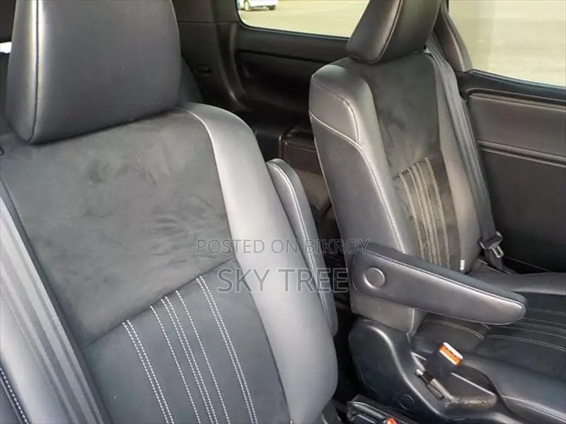 Toyota Esquire GI Premium Package- 2020