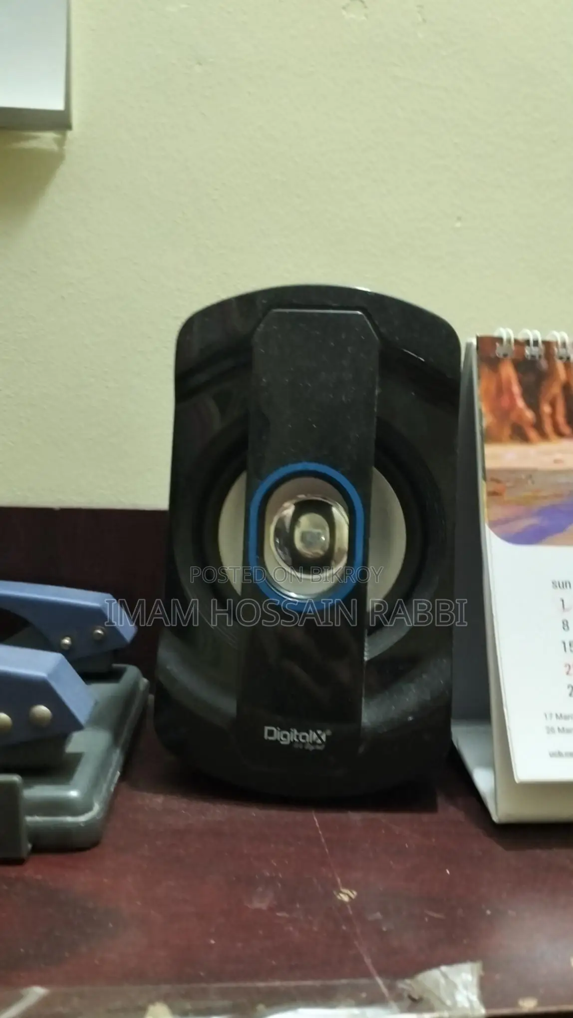 Digital X sound speaker
