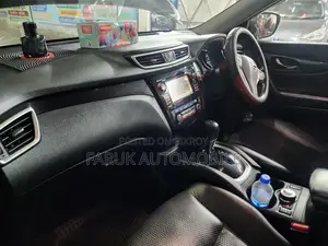 Nissan X-Trail 2015