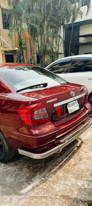 Toyota Premio 2005