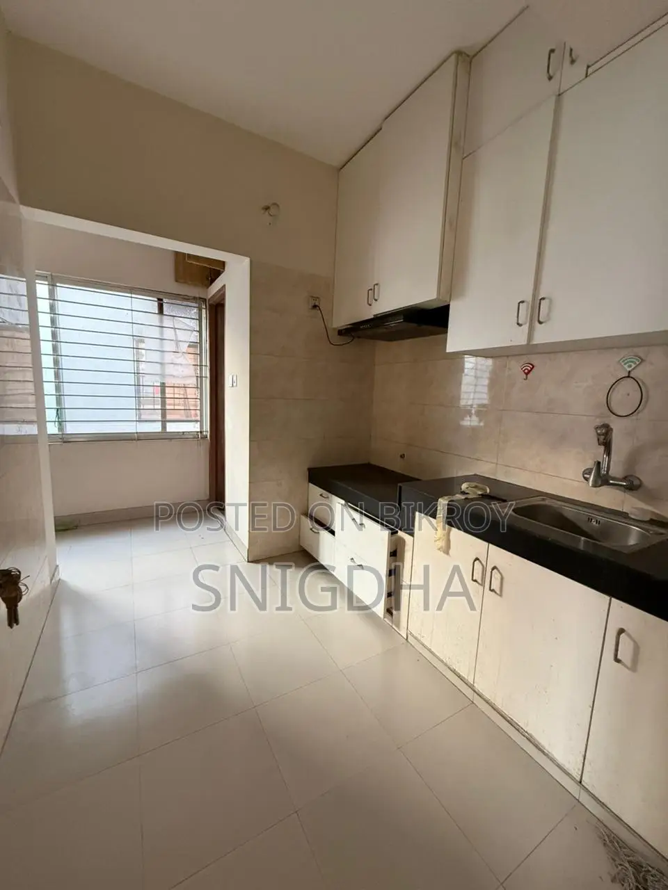 Brand New Luxurious 2100 Sq Ft Ready Flat For Sale at Niketan, Gulshan 1