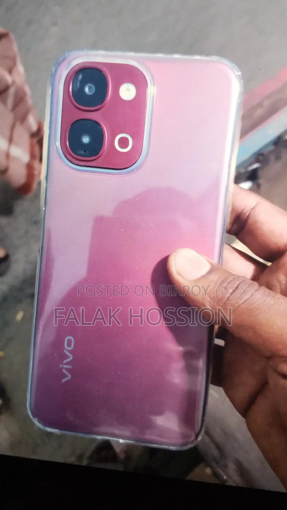 Vivo . (Used)