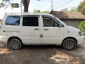 Toyota Noah ` 1997