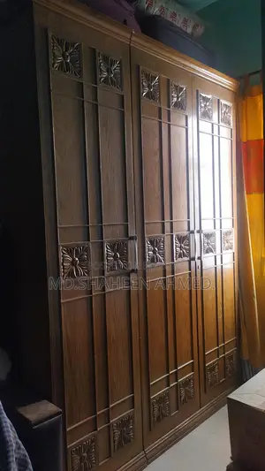 আলমারি বিক্রয়