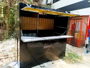 4 pase khola jay stall moto vitore sundor vabe boste parben