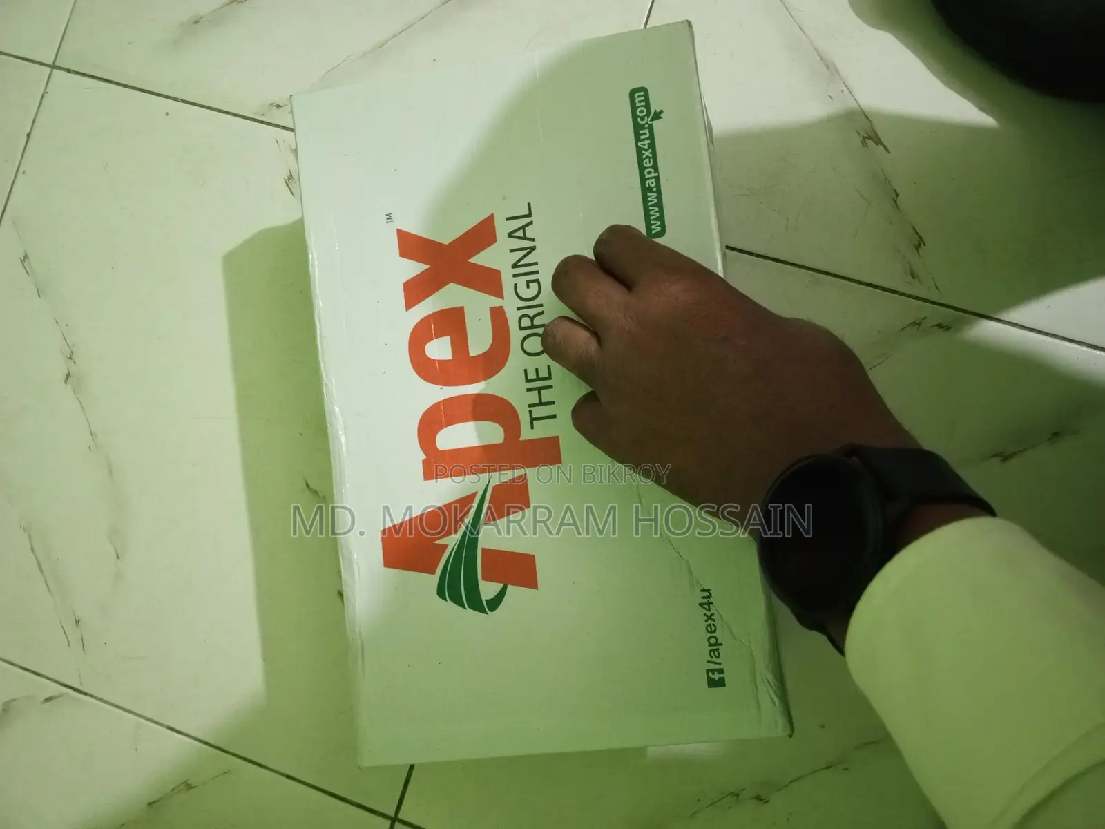 এপেক্স অফিশিয়াল সুজ