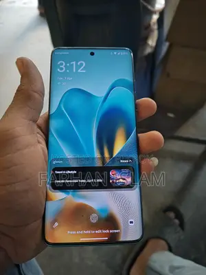 Motorola Moto . (Used)