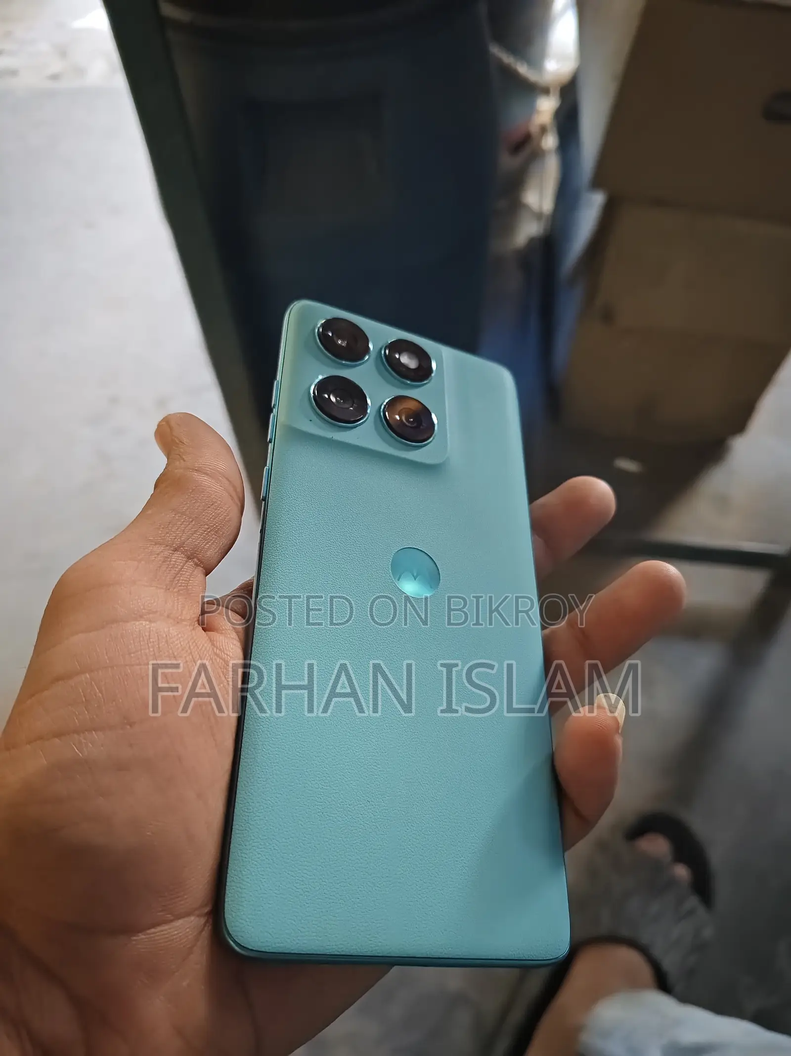 Motorola Moto . (Used)