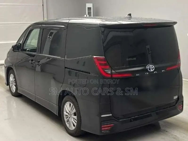 Toyota Noah Hybrid S-G Black 2023