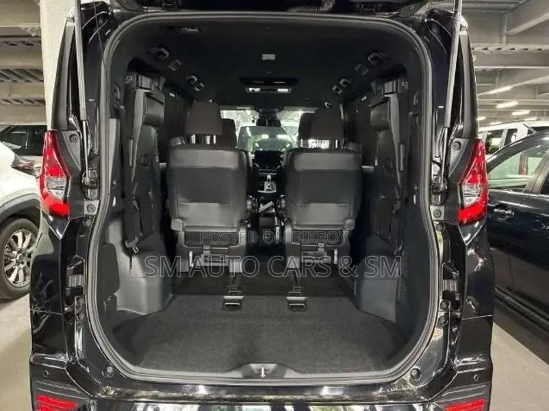 Toyota Noah Hybrid S-G Black 2023
