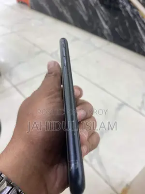 Apple iPhone XR 64gb (Used)