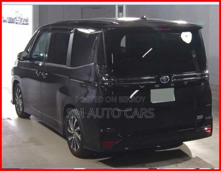 Toyota Voxy Hybrid SZ Black New 2023