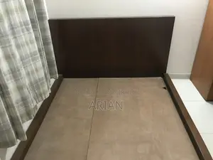 ম্যাট্রেসসহ কিং সাইজ বেড
