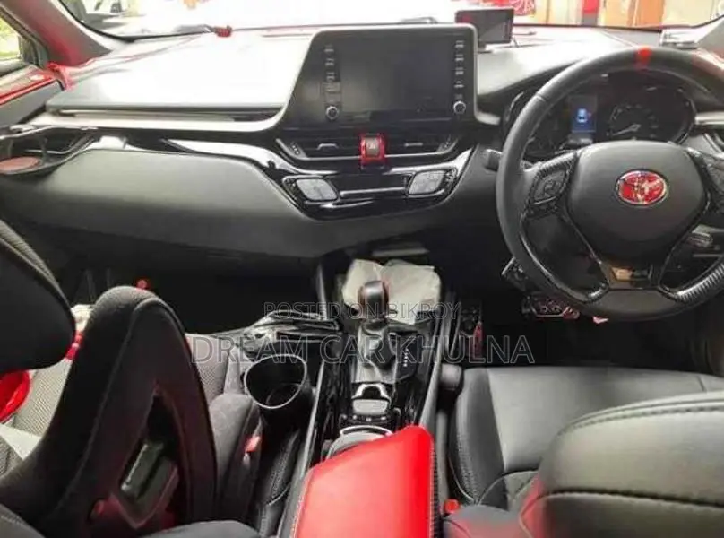 Toyota C-HR G LED kitted 2020