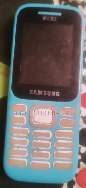 Samsung Guru Music 2 . (Used)