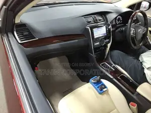 Toyota Premio F-EX 2021