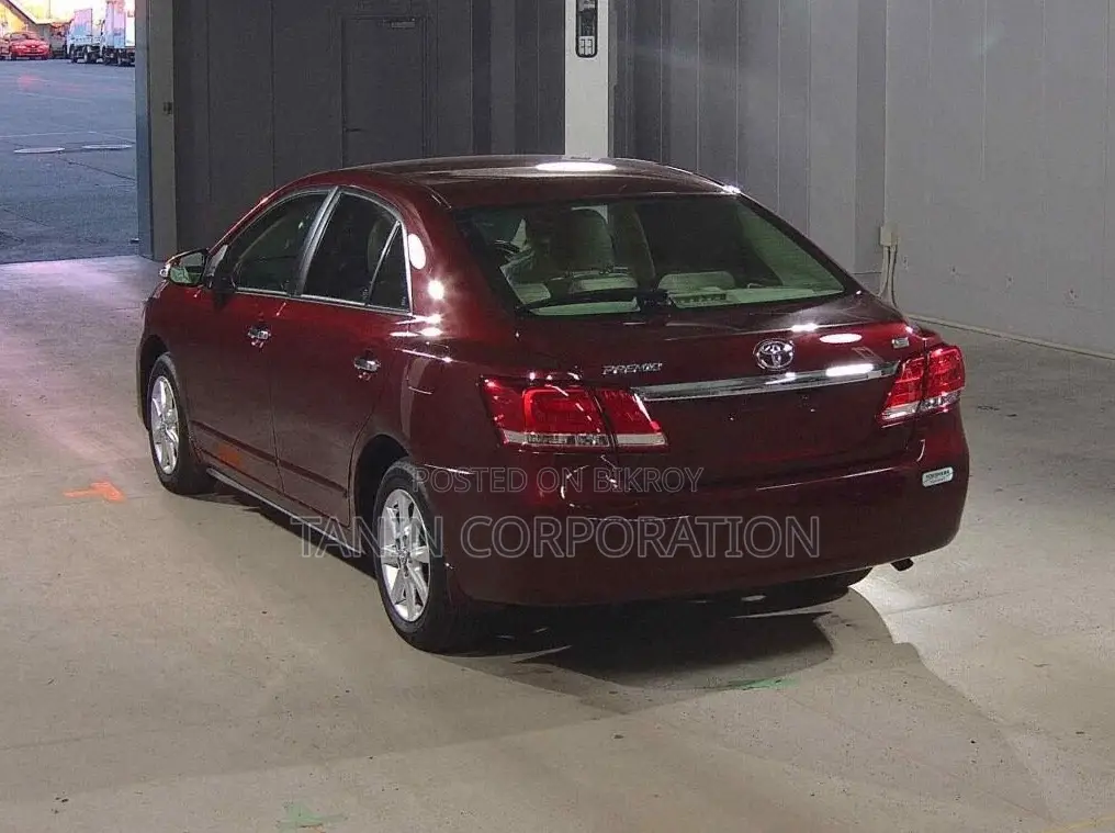 Toyota Premio F-EX 2021