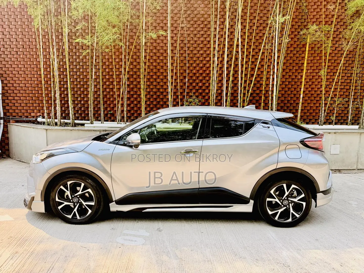 Toyota C-HR G LED Package 2018