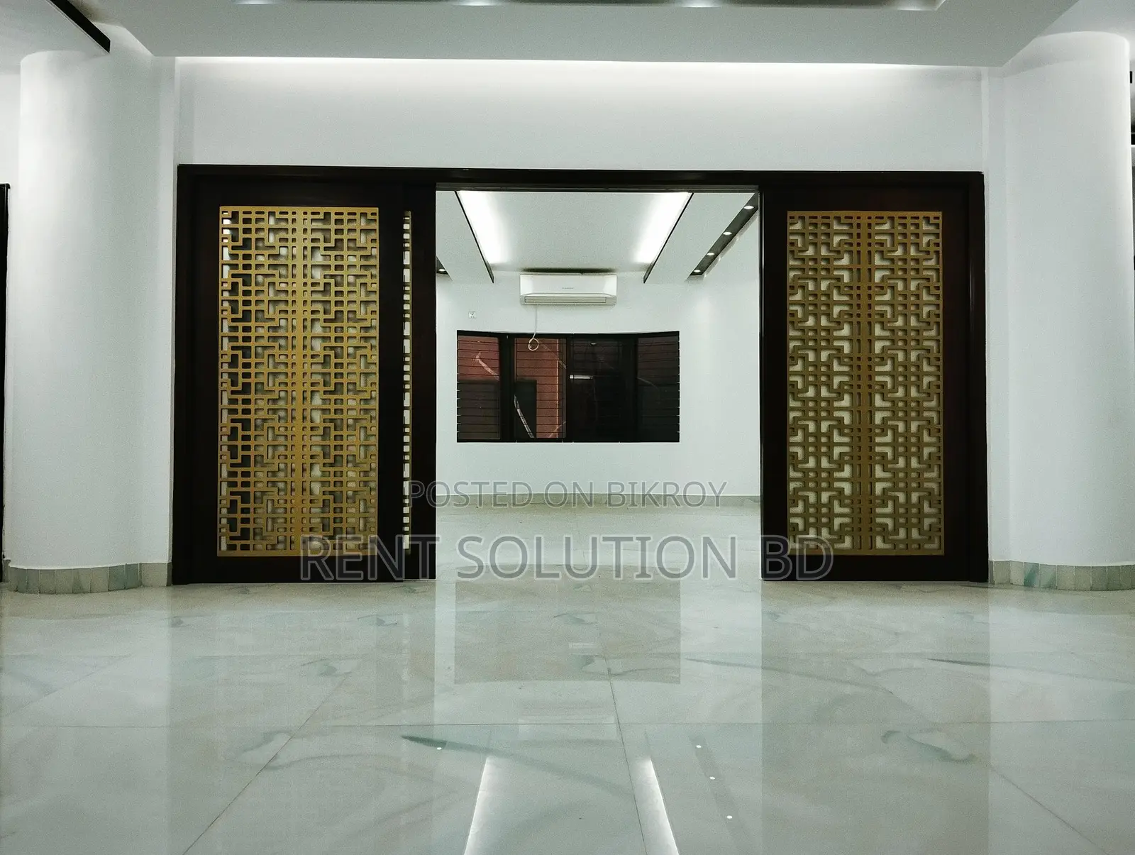 Semi furnished nice apartment for rent in north Gulshan
