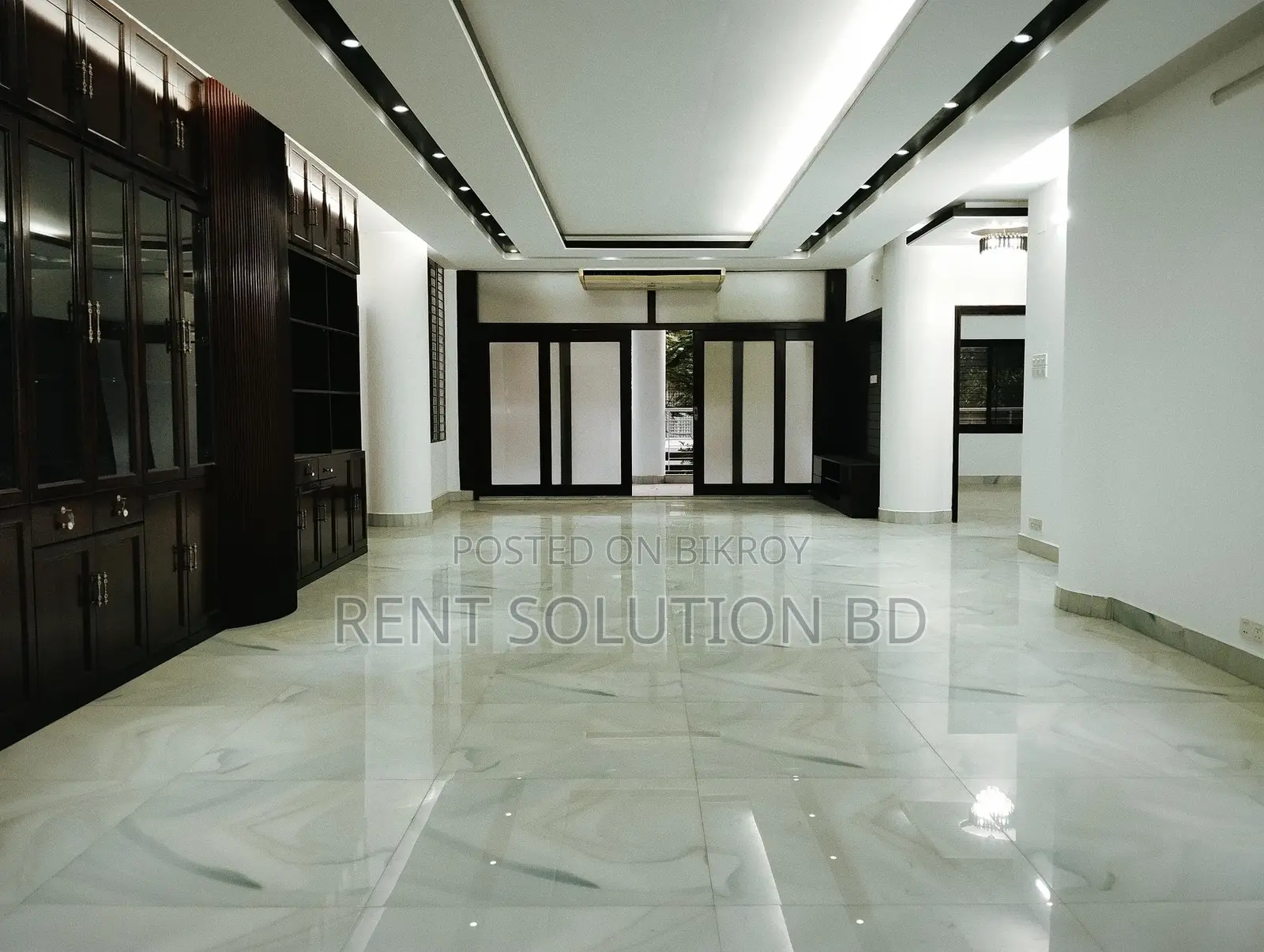 Semi furnished nice apartment for rent in north Gulshan