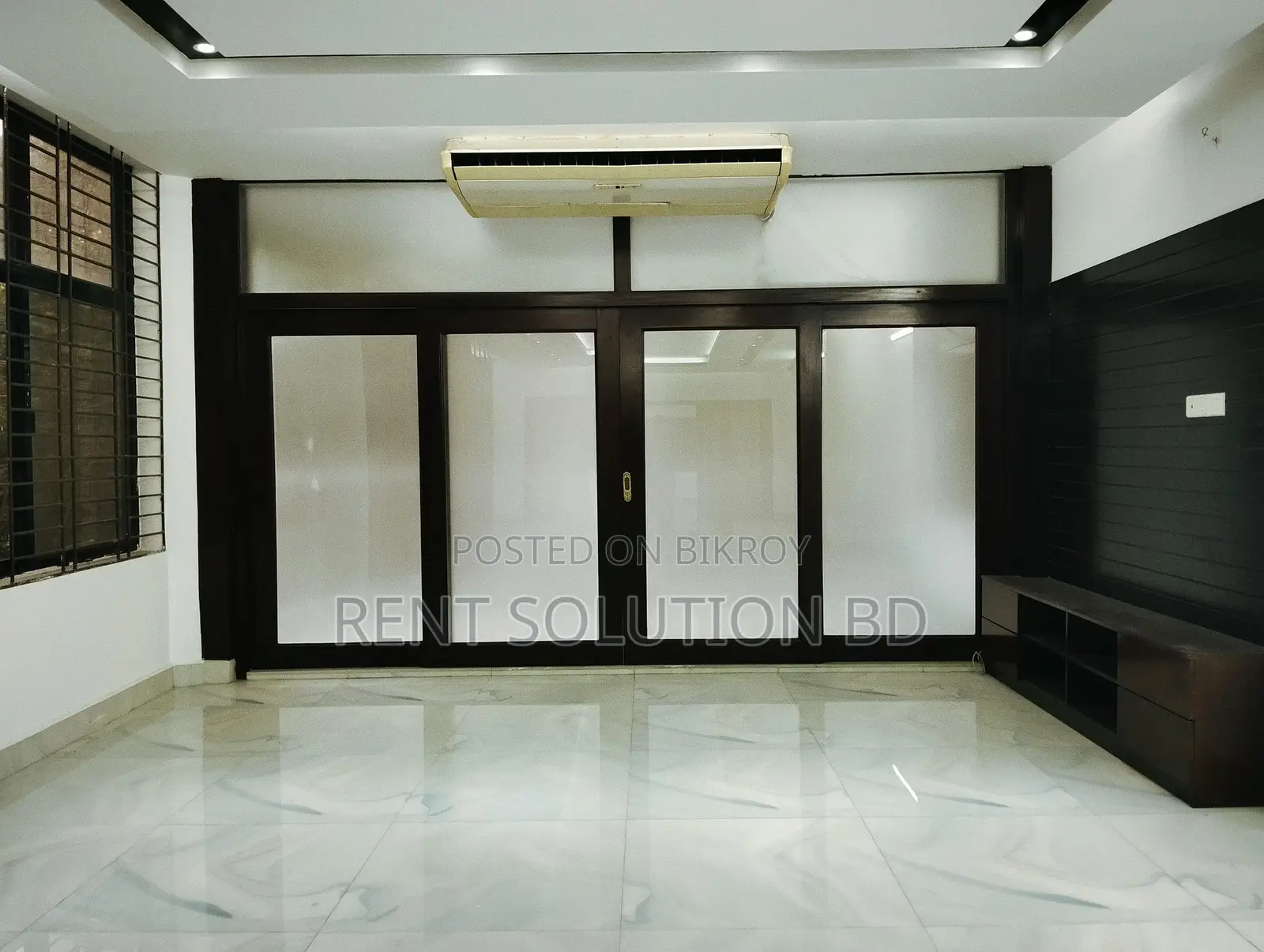 Semi furnished nice apartment for rent in north Gulshan