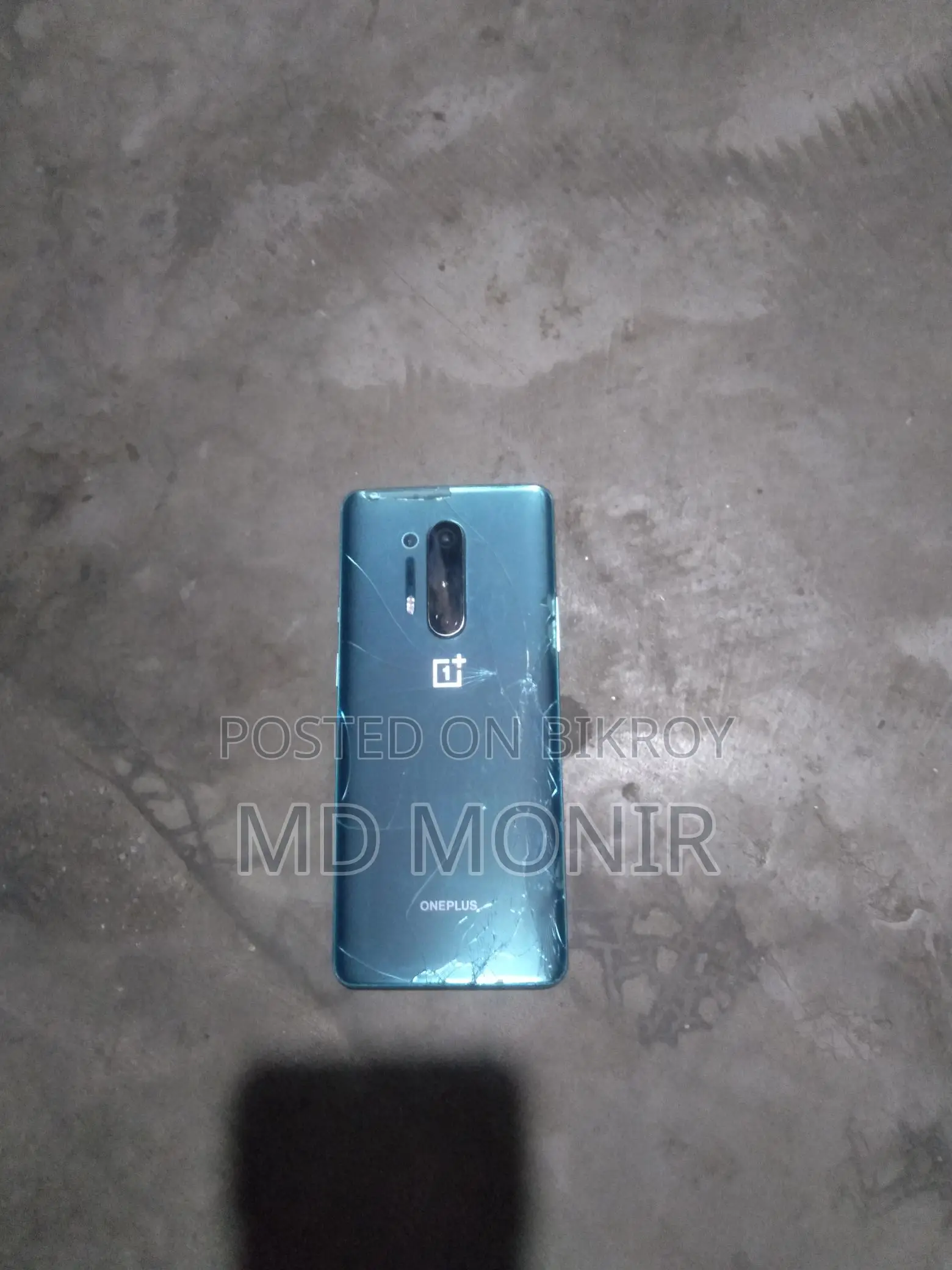 OnePlus 8 Pro (Used)