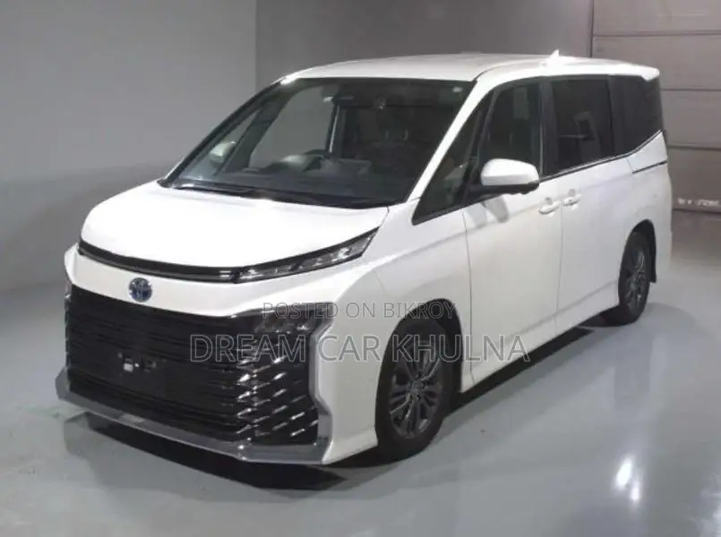 Toyota Voxy SG Hyb 360cam 2022