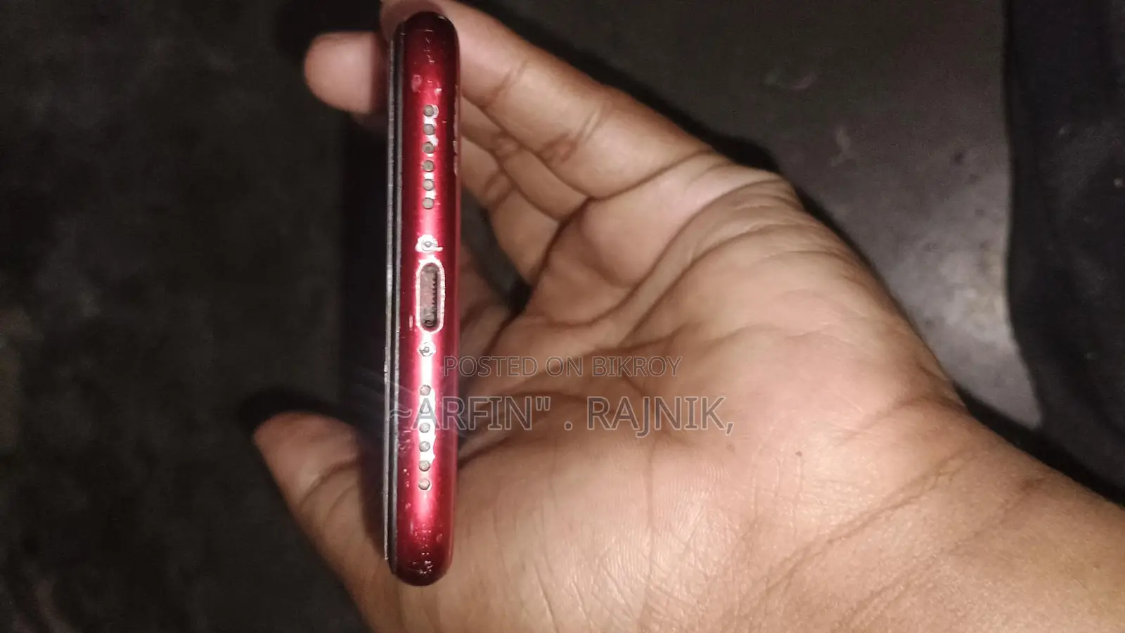 Apple iPhone XR (Used)