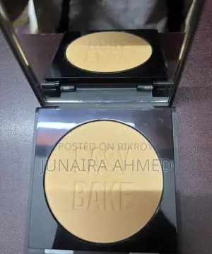 Brand New Huda Beauty Compact For Sale