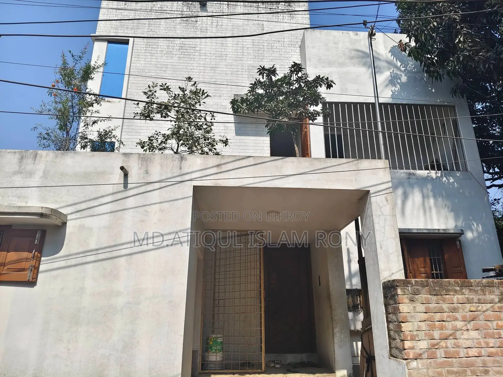 2.5 Katha Land with Duplex House for Sale