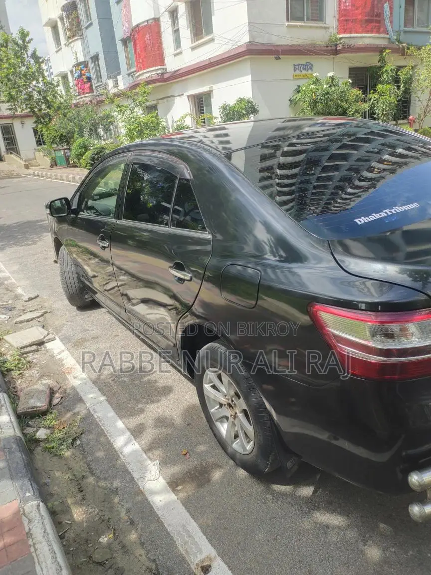 Toyota Premio 2011