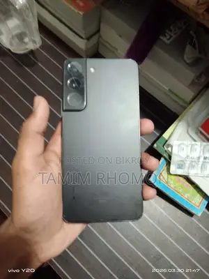 Samsung Galaxy S22 (Used)