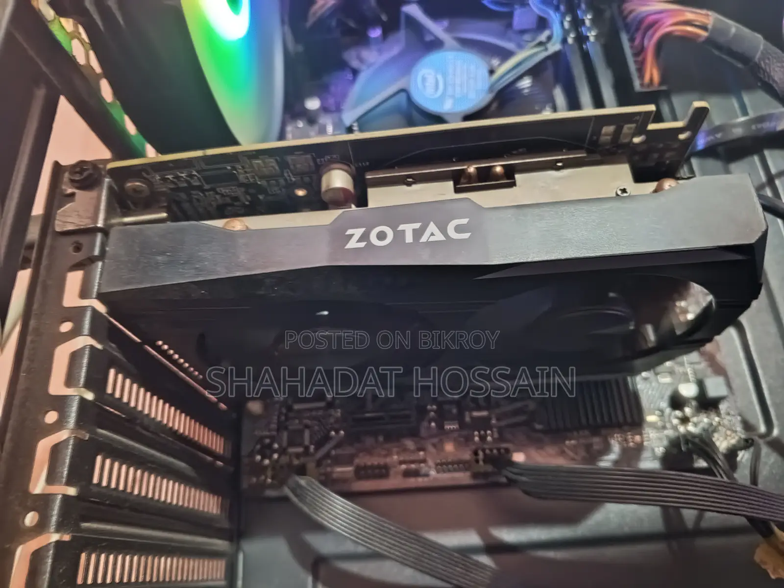 Intel i5 11th Gen, 16GB RAM, 128GB SSD