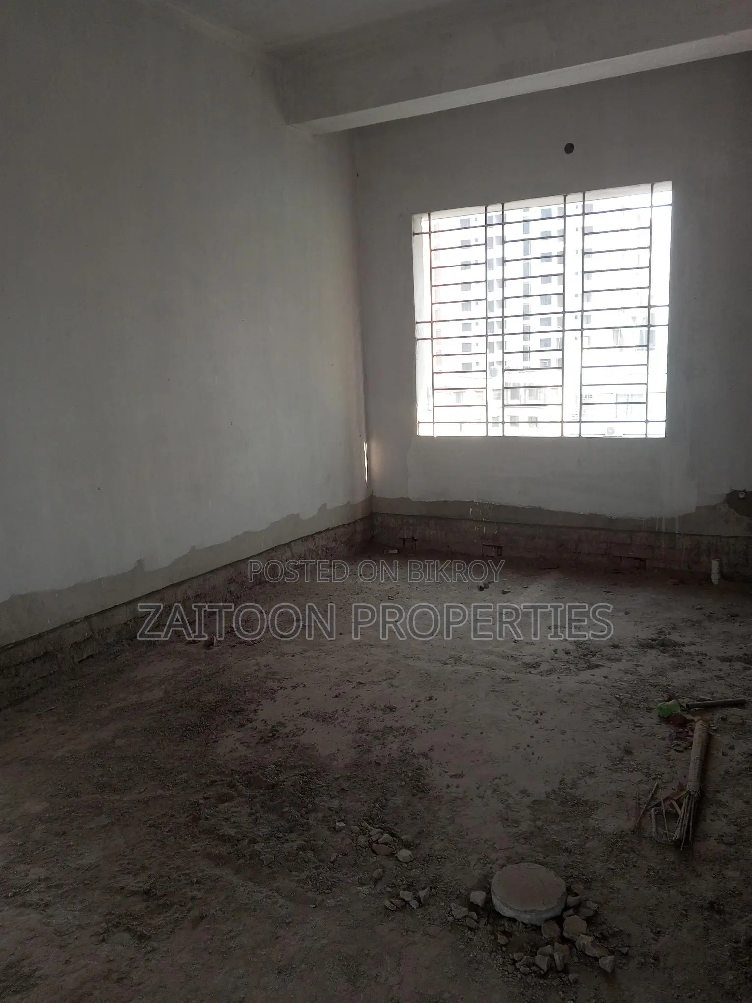 4-Bedroom Flat for Sale