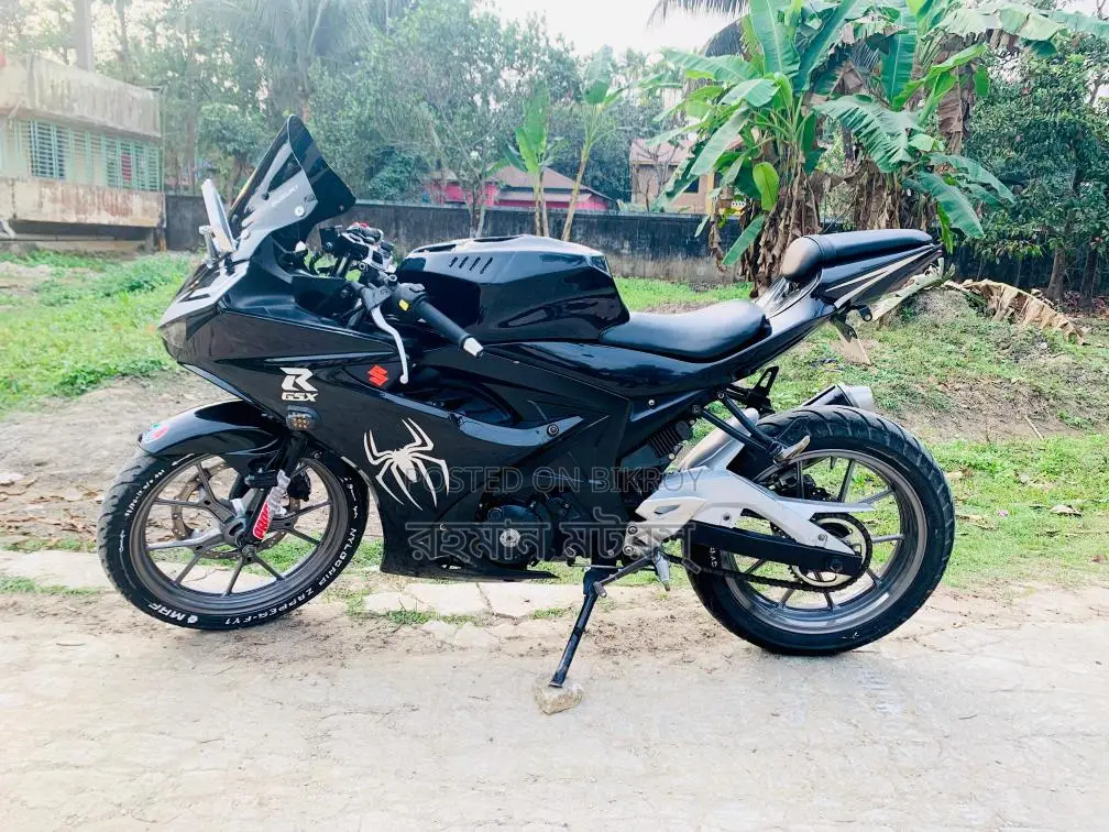 Suzuki GSX 2019