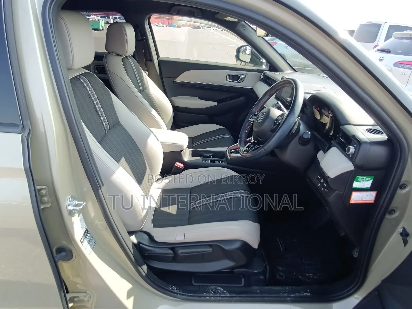 Honda Vezel (e:HEV)-play 2021