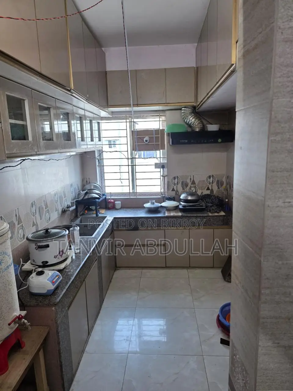 Almost brand new decorated three-room apartment for rent