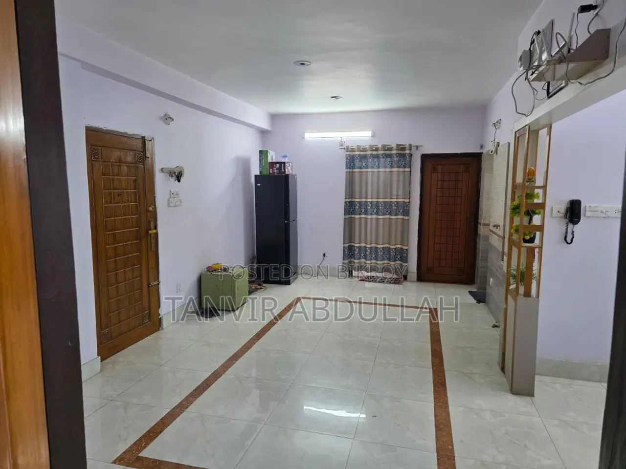 Almost brand new decorated three-room apartment for rent