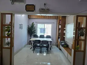 Almost brand new decorated three-room apartment for rent
