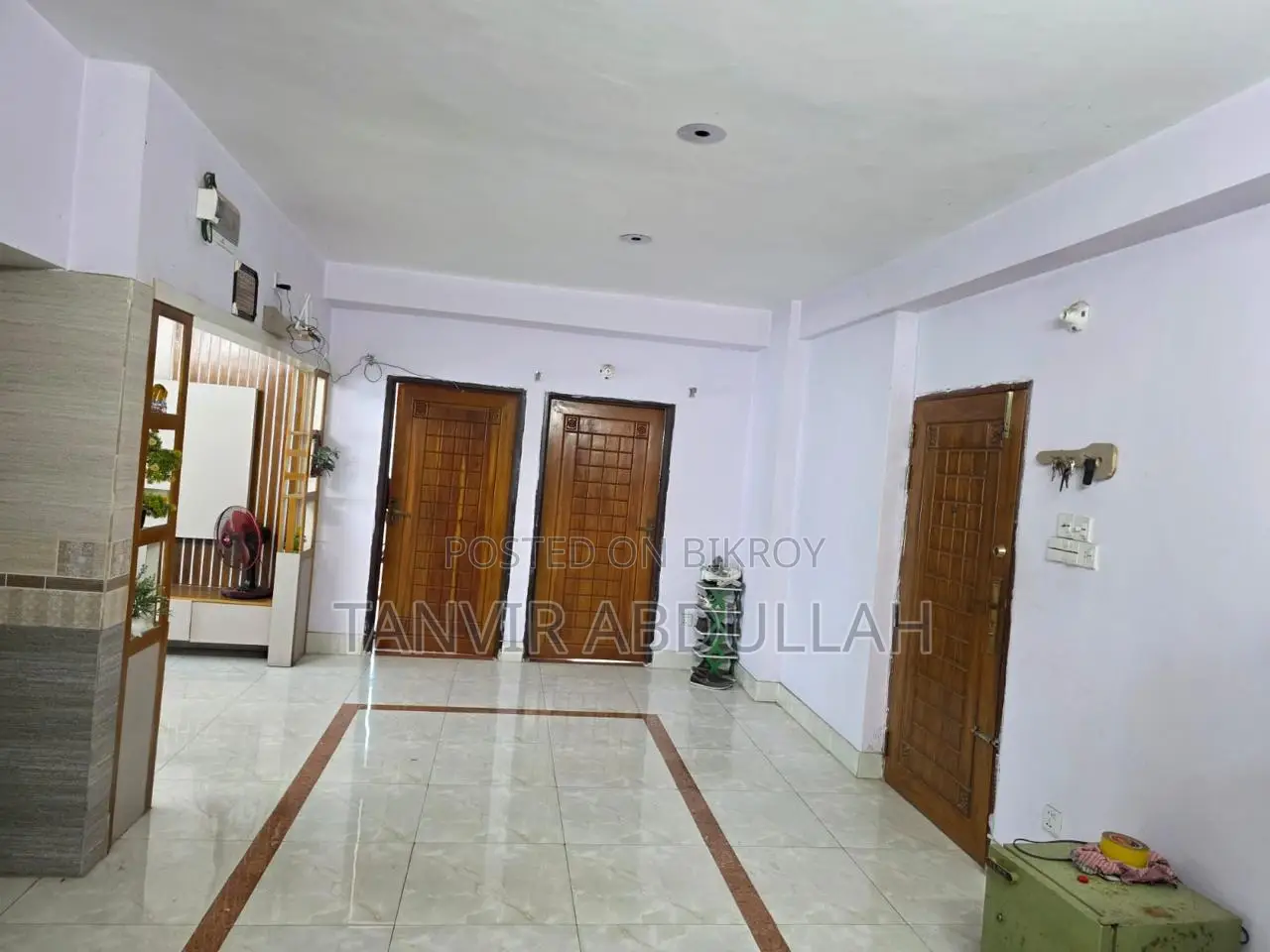 Almost brand new decorated three-room apartment for rent