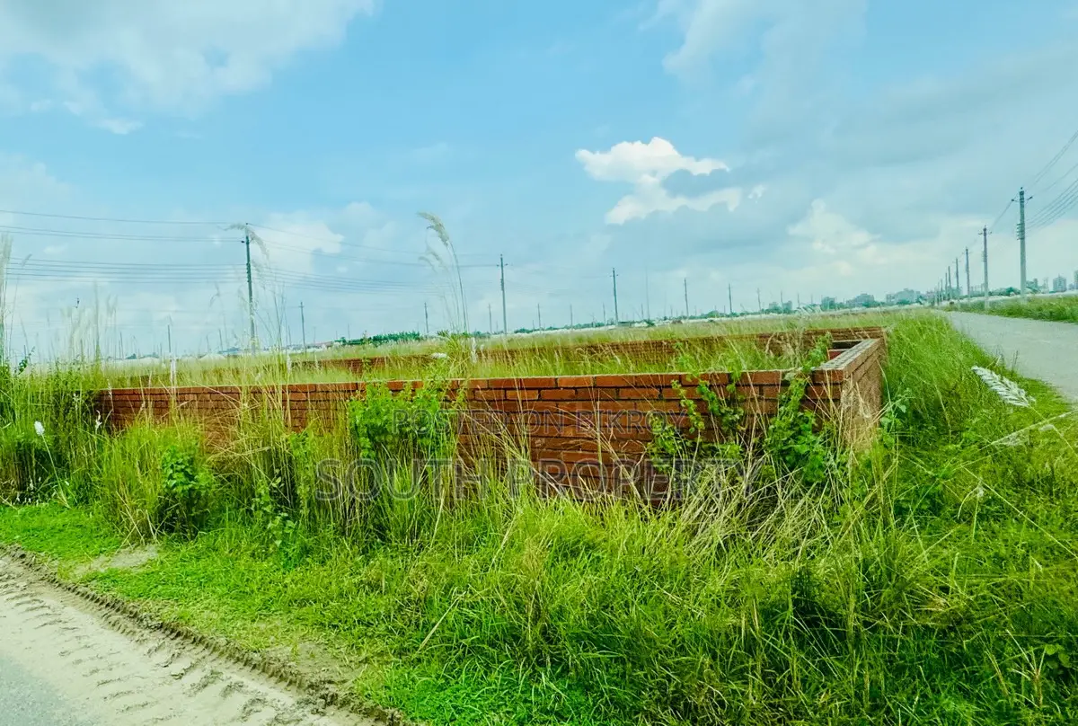 N Block 3 Katha South Face Plot>>Basundhara r/a