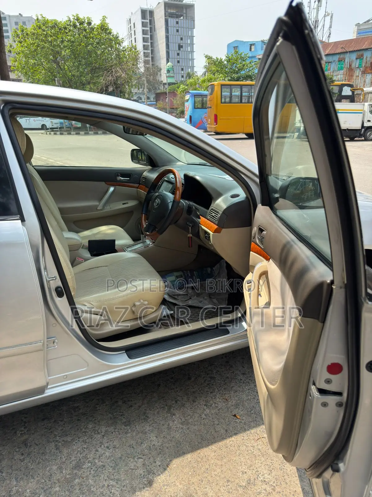Toyota Premio 2006