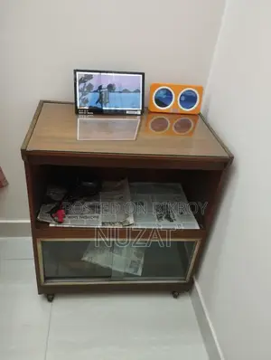 Tv trolley