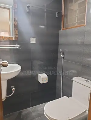 গুলশানে ২৬০০ বর্গফুটের ৫ম তলার অফিস ভাড়া
