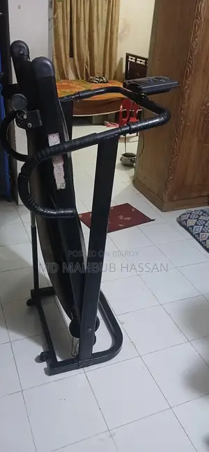 Treadmills Almost New