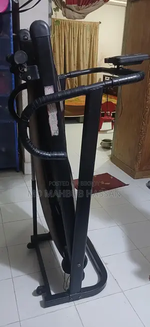 Treadmills Almost New