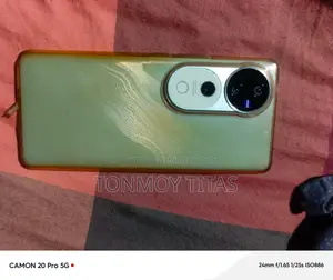 Vivo V40 8/256 (Used)