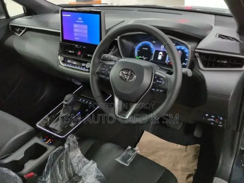 Toyota Corolla Cross New Z Massive Grey 2026